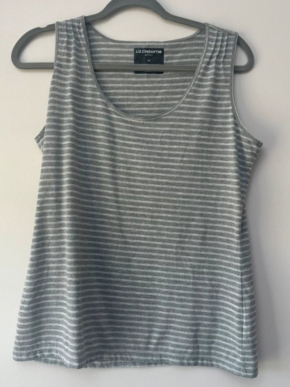 Liz Claiborne Sport Women’s Gray Striped Tank Top Size Medium